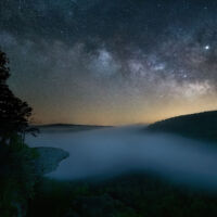 March 2020, Hawksbill Crag. Sony A7rii, long exposure. Fog covering Boxley Valley. Although the Milky Way is still visible, it's very apparent that LP is slowly taking over the sky.